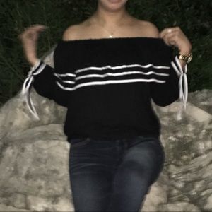 Off the shoulder long sleeve